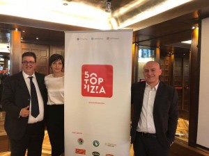 50 Top Pizza, da sinistra Luciano Pignataro, Barbara Guerra e Albert Sapere